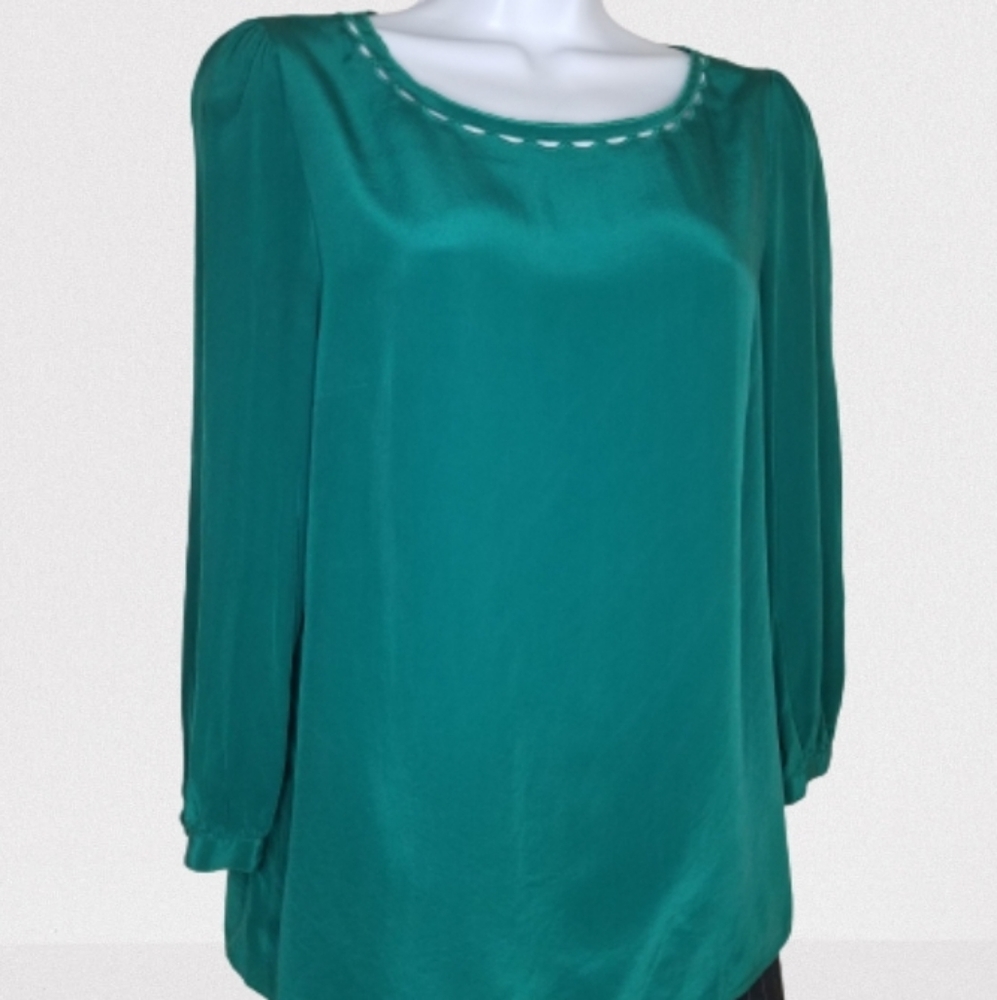 Eyelet green blouse, sz S